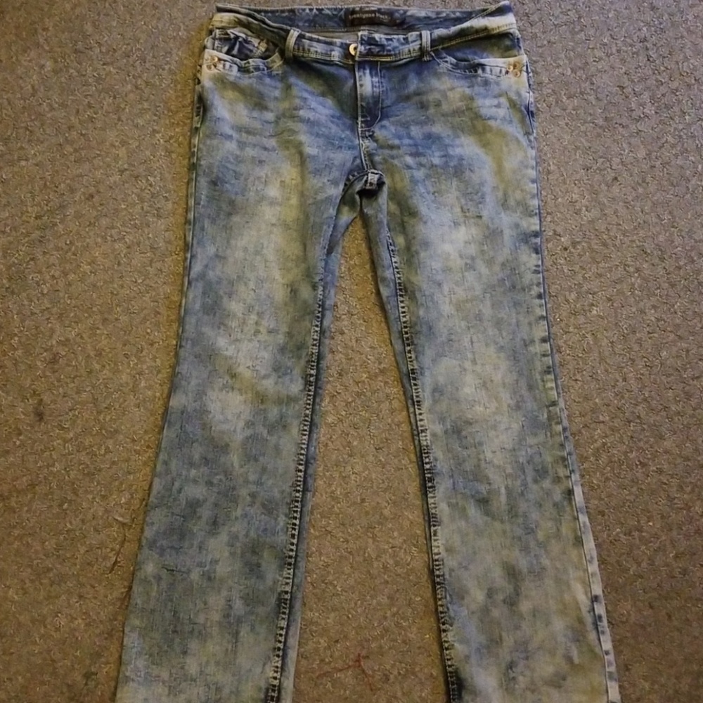 Rue21 jeans!